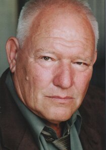 Ron Dean