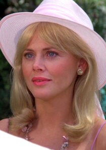 Clarissa Bevis / Cathy