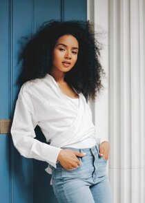 Алида Нондову