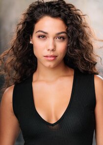 Bella Valdes