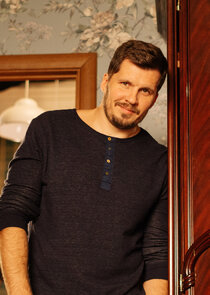 Паша, парень Лены