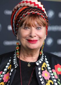 Inge Maux