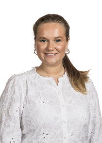 Frøya Skjold Sjursæther