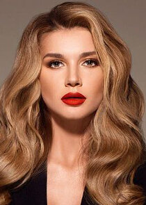 Миша Романова