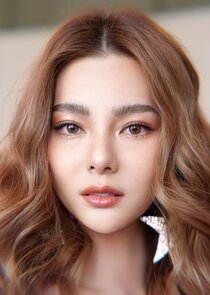 Due Arisara Thongborisut