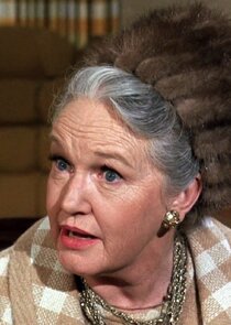Ysabel MacCloskey
