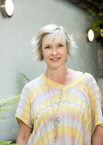 Katrien De Becker