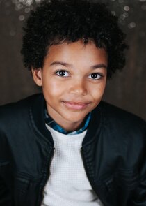 Ashton Ayres