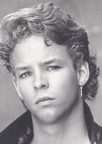 Darren Powell