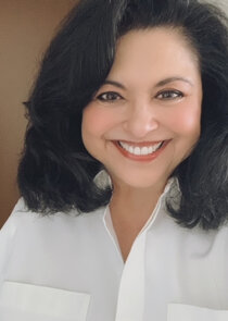 Delores Cantú