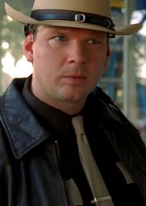 Sheriff Chris Scutter