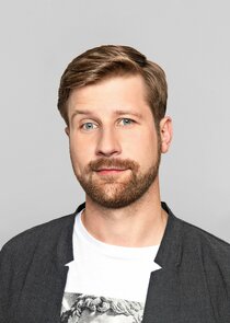 Максим Власов