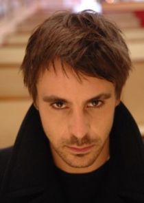 Emun Elliott