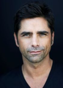  John Stamos