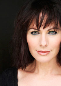  Lisa Chappell