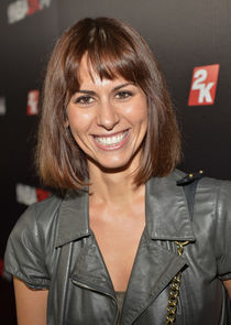  Sabina Akhmedova