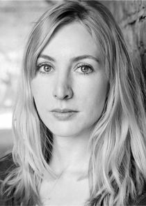  Caroline Boulton