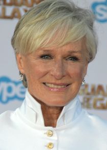  Glenn Close