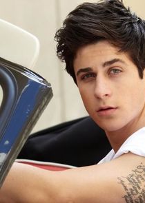 David Henrie