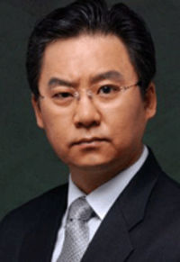 Hong Hak Pyo