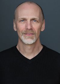 Michael Oaks
