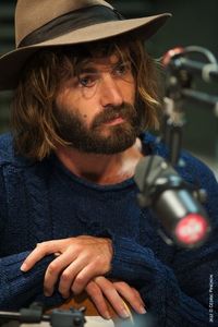 Angus Stone