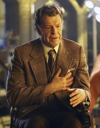 Dr. Walter Bishop (Noir)