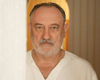 Богдан Ступка