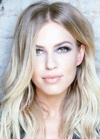 Рита Дакота