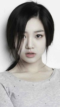 Lee Yoo Bi