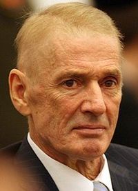 Александр Абдулов