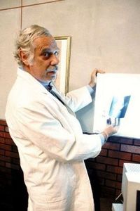 Pr. Maximilien Strauss