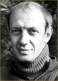 Илья Авербах