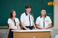 Episode 234 with Son Dam-bi, Jung Chan-sung and Lim Seul-ong (2AM)