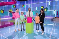 Выпуск 12. Анна Старшенбаум и Айза