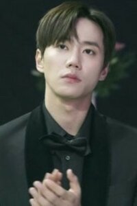 Kwon Ryok