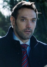 Lucas Sharpe