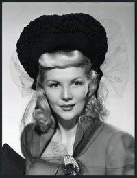 Veda Ann Borg