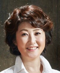 Kim Shi Young