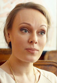 Алёна, жена Костюкова