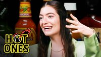 Lorde Drops the Mic While Eating Spicy Wings