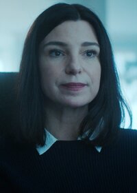 Dr. Leslie Thompkins