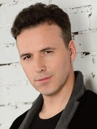 Александр Иванов
