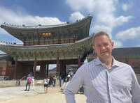 Alexander Armstrong in South Korea