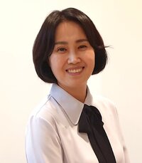Jo Young Mi