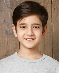 Леон Автаев