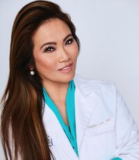 Dr. Sandra Lee