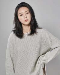 Kim Jin Yi