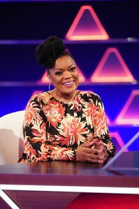 Yvette Nicole Brown