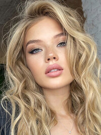 Анна Линникова